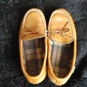 Soft Mocs slippers size 11